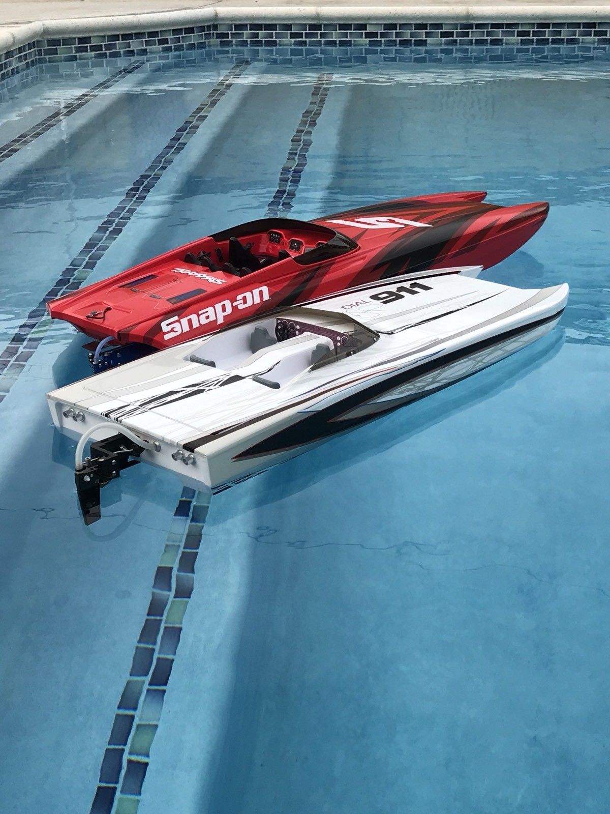 Top 5 des modèles de bateaux radio télécommandés les plus chers !